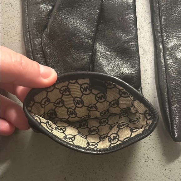 Michael Kors Black Leather Gloves - Picture 2 of 3